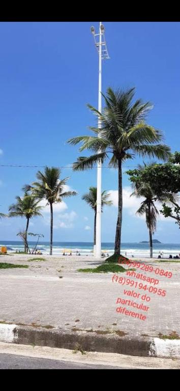  Apartamento Beira da Praia Guarujá/Enseada