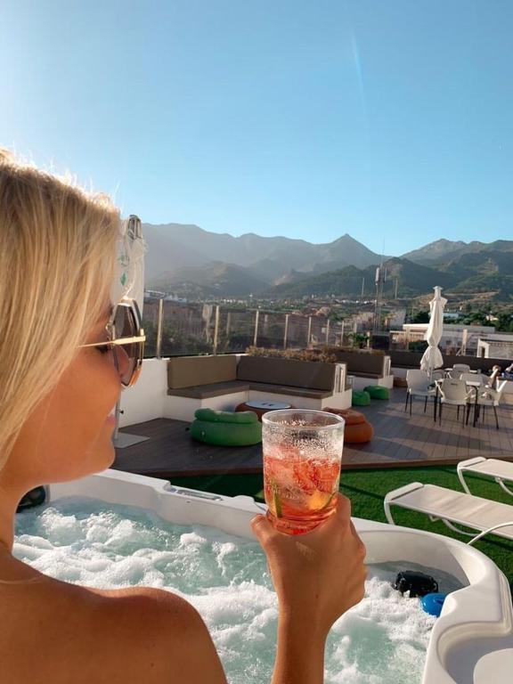 DAOS Suites & Terrace Marbella - Resim 21