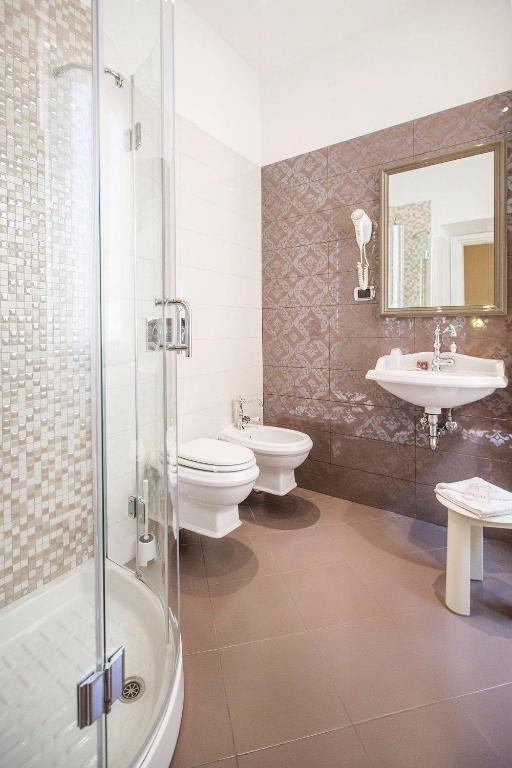 Hotel Lombardia - Resim 17