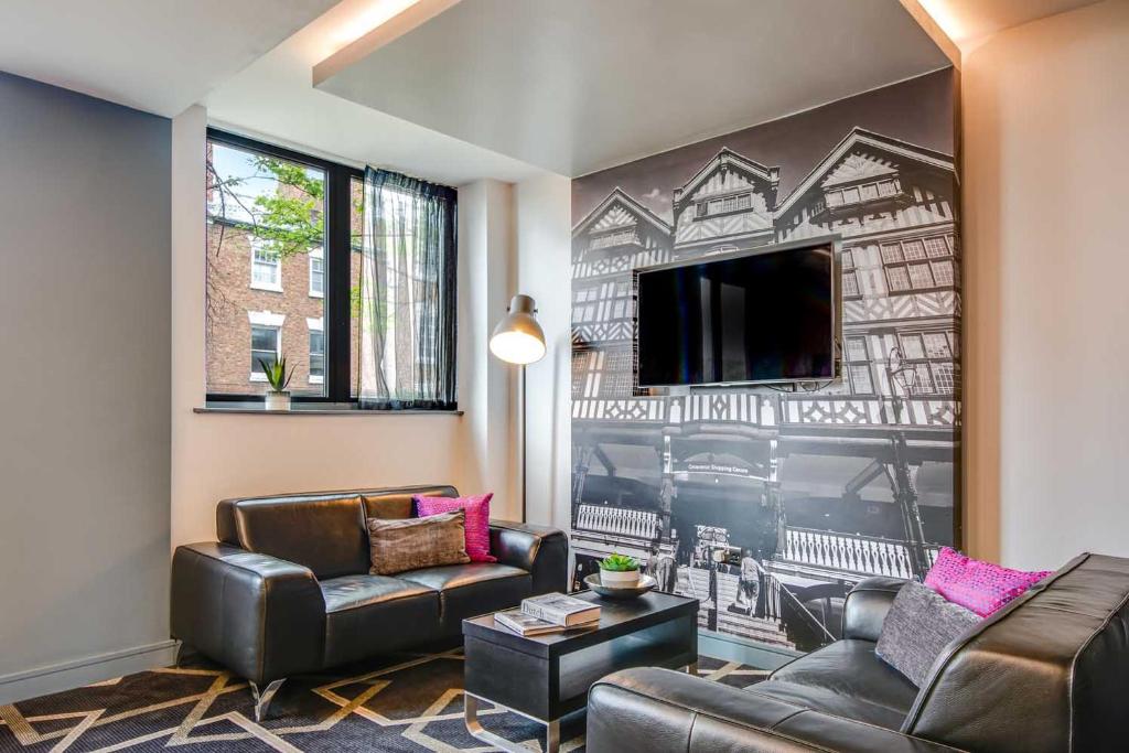 Roomzzz Chester City - Resim 11