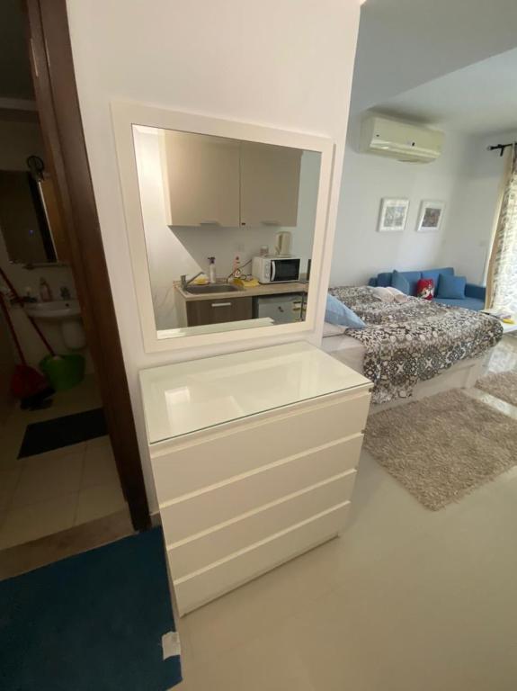 G cribs B1F2 - Studio