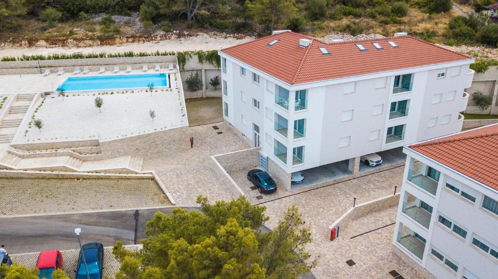 Bazén v ubytovaní Malo More Resort alebo v jeho blízkosti