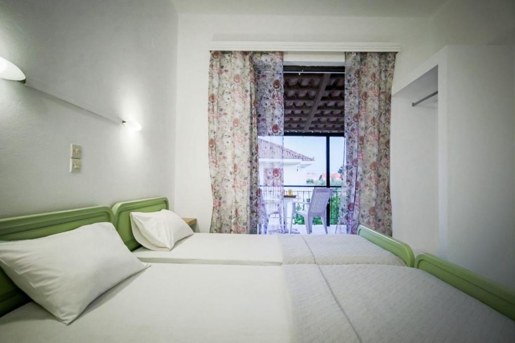 Christina studios - 16