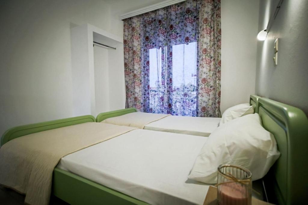 Christina studios - 15