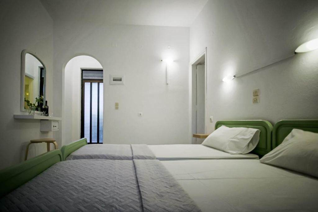 Christina studios - 17