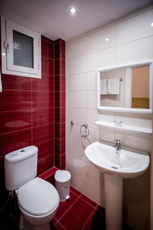 Christina studios - 12