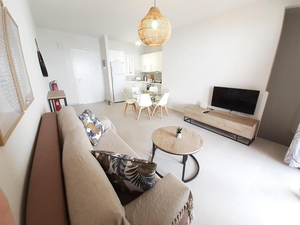 Aria, Maisonette in Glyfada Beach - Twee Slaapkamers Huis