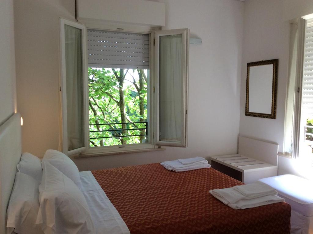 Residenza Grand Hotel Riccione - Resim 38