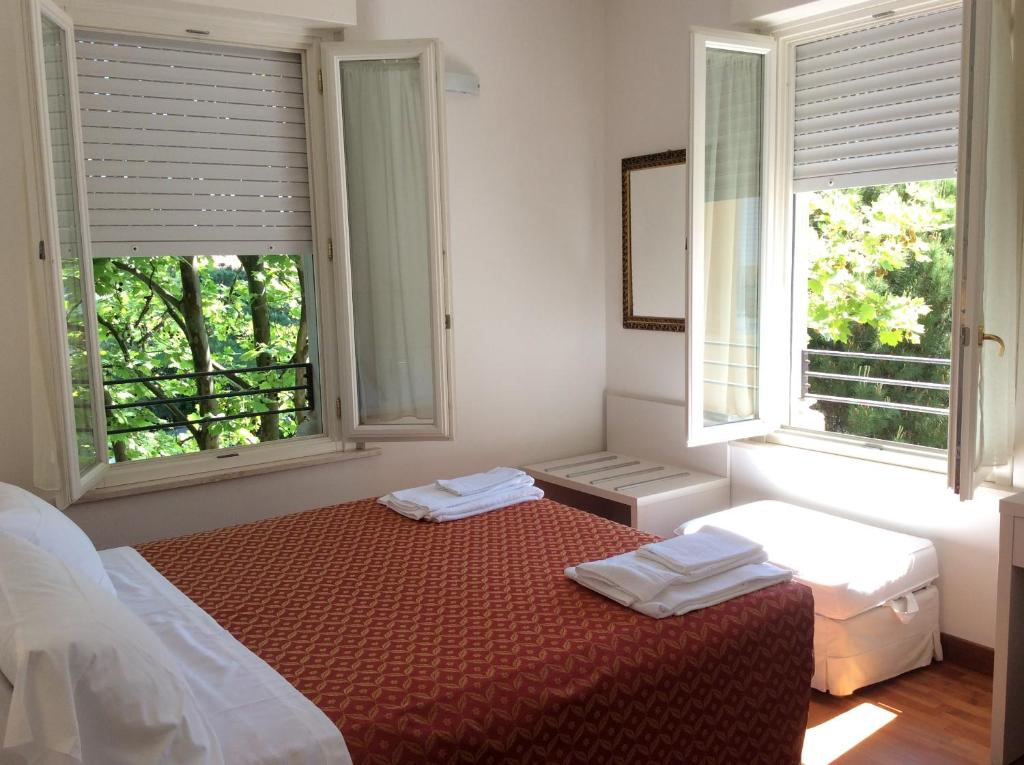 Residenza Grand Hotel Riccione - Resim 17