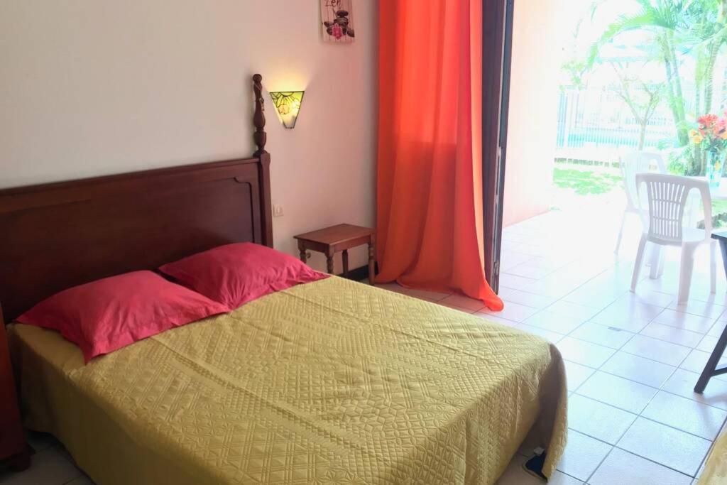 Postel nebo postele na pokoji v ubytování Appartement Populaire