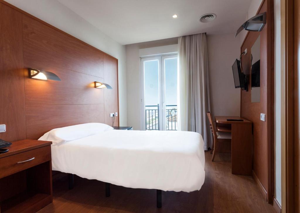 Hotel Horitzó by Pierre & Vacances, Blanes – Bijgewerkte ...