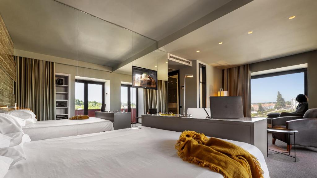 Vitoria Stone Hotel - Resim 2