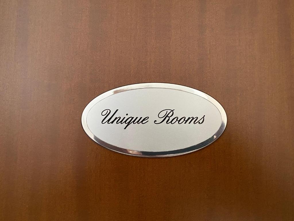 Certifikát, hodnocení, plakát nebo jiný dokument vystavený v ubytování UNIQUE ROOMS
