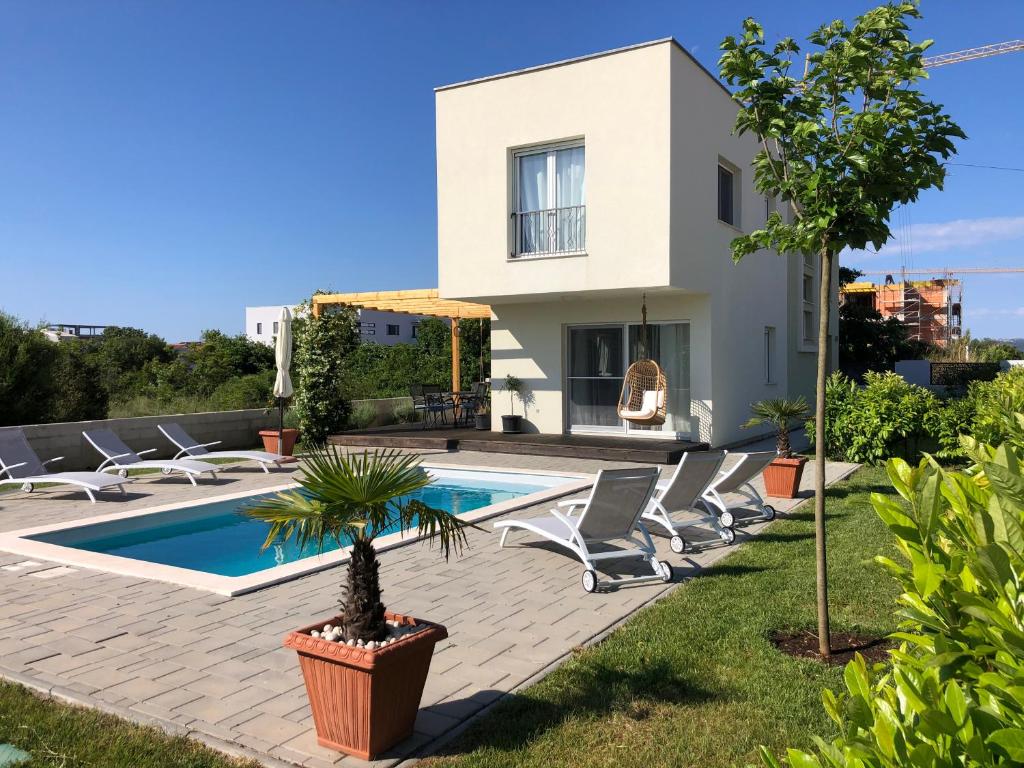 Bazén v ubytování Villa Sol nebo v jeho okolí