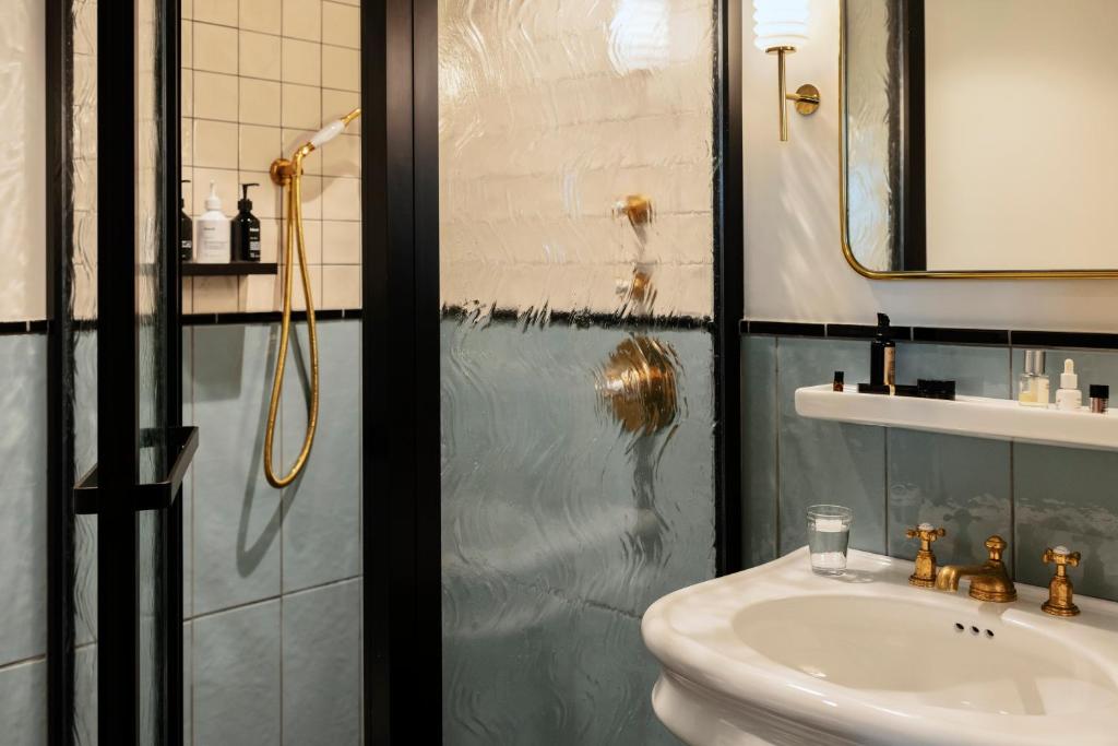 The Hoxton, Rome - Resim 8