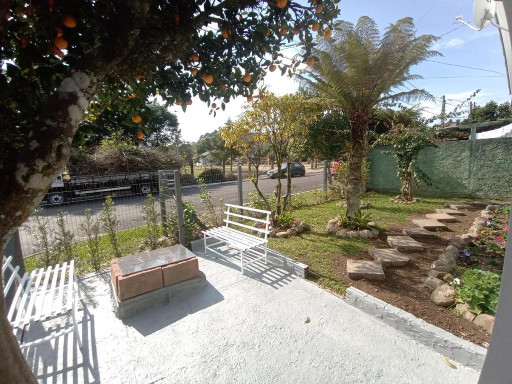 Casa Otton - Casa aconchegante com 3 quartos em local tranquilo à 1 km do Centro  Casa Otton - Casa aconchegante com 3 quartos em local tranquilo à 1 km do Centro