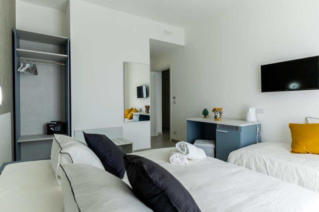 Teddu B&B - Deluxe Double Room With Sea View