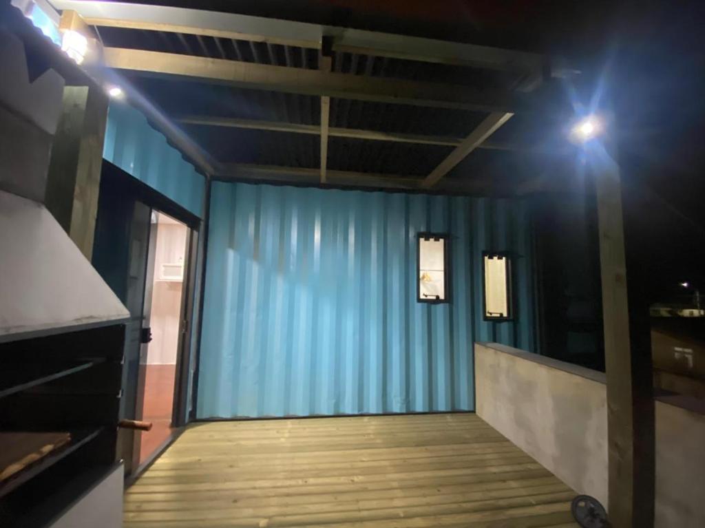  Blue Loft Container