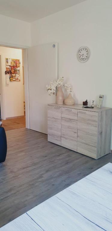 Postel nebo postele na pokoji v ubytování Ferienwohnung Ostseepalast
