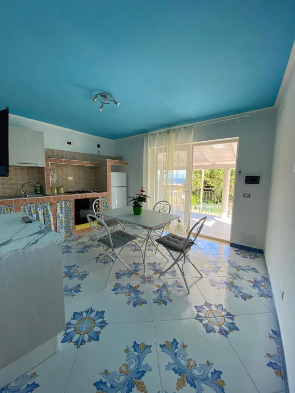 A seating area at ''Dimora BellaVista'' - Marina di Camerota