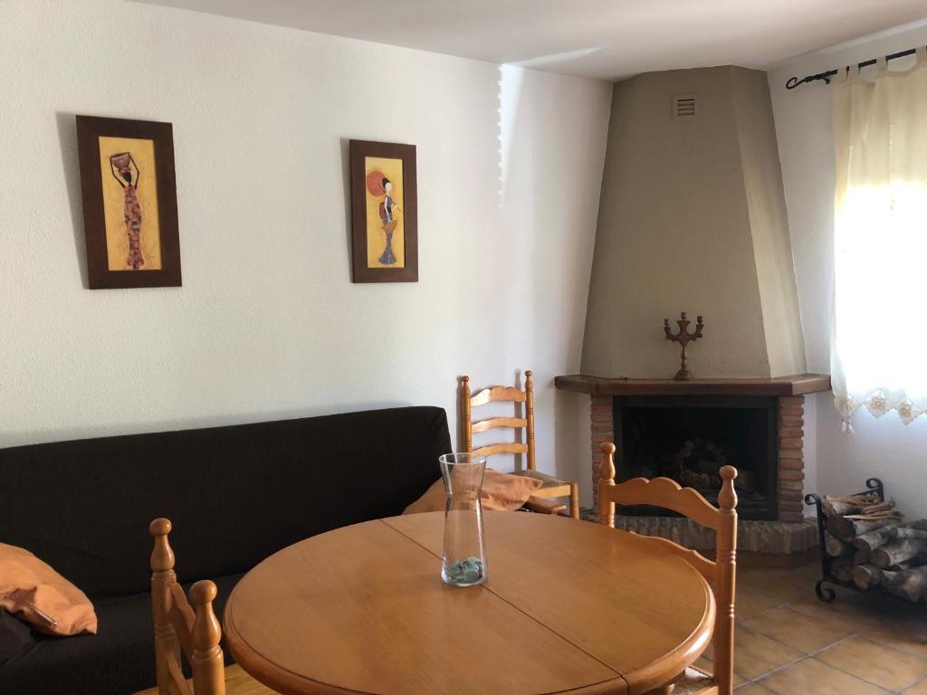 Alojamiento Noe - Two-Bedroom Apartment