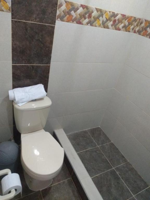 ALOJAMIENTO Popayán - Viajes Sin Límites - Chambre Familiale Avec Salle De Bain Privée