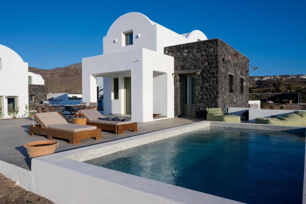 Gallery image of Oia Kissiri - private pool villas in Oia