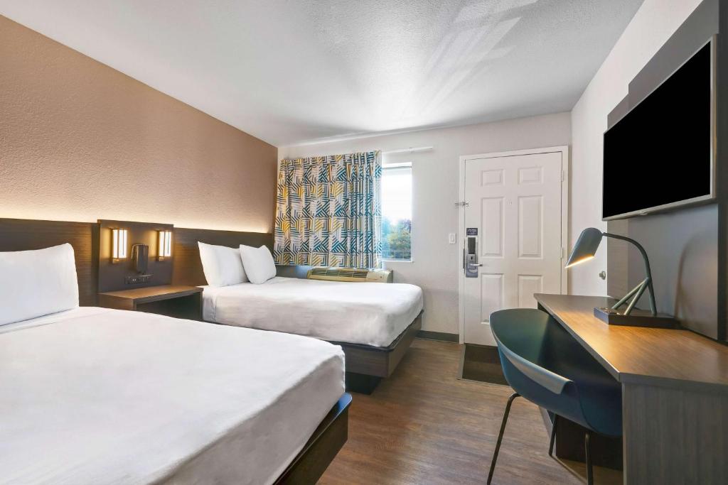 Motel 6-Kirkland, WA - North Kirkland - Quadruple Chambre