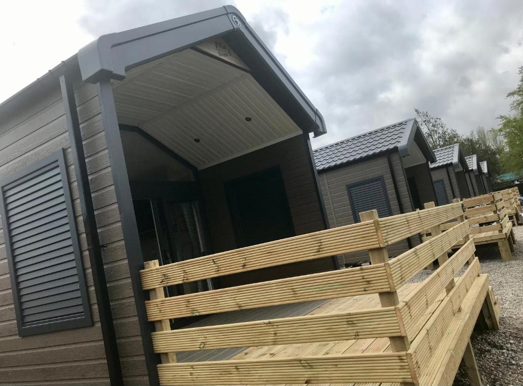 Caledonian lodges 2 Inverness, Inverness Updated 2024 Prices