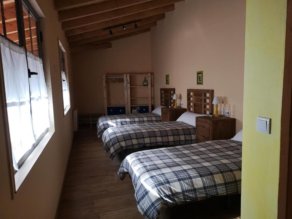 L' Abilleiru Albergue Rural - Deluxe Tweepersoonskamer Met 2 Aparte Bedden