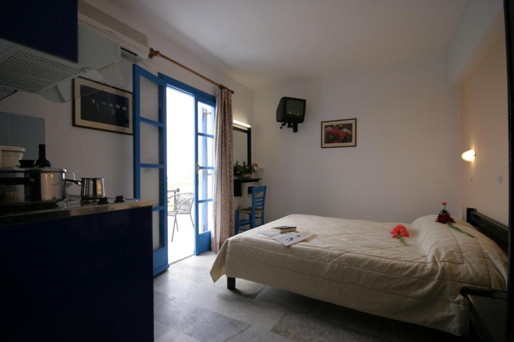 Posteľ alebo postele v izbe v ubytovaní Sunny Beach Studios