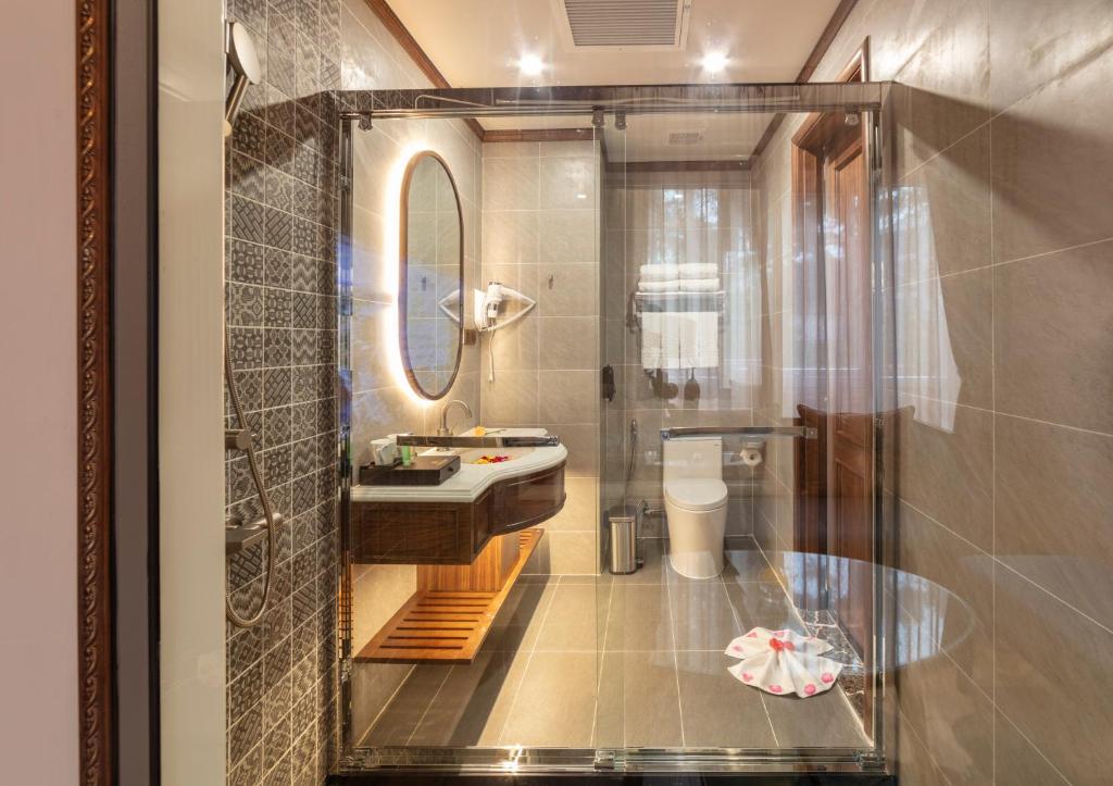 Suite Gia Đình