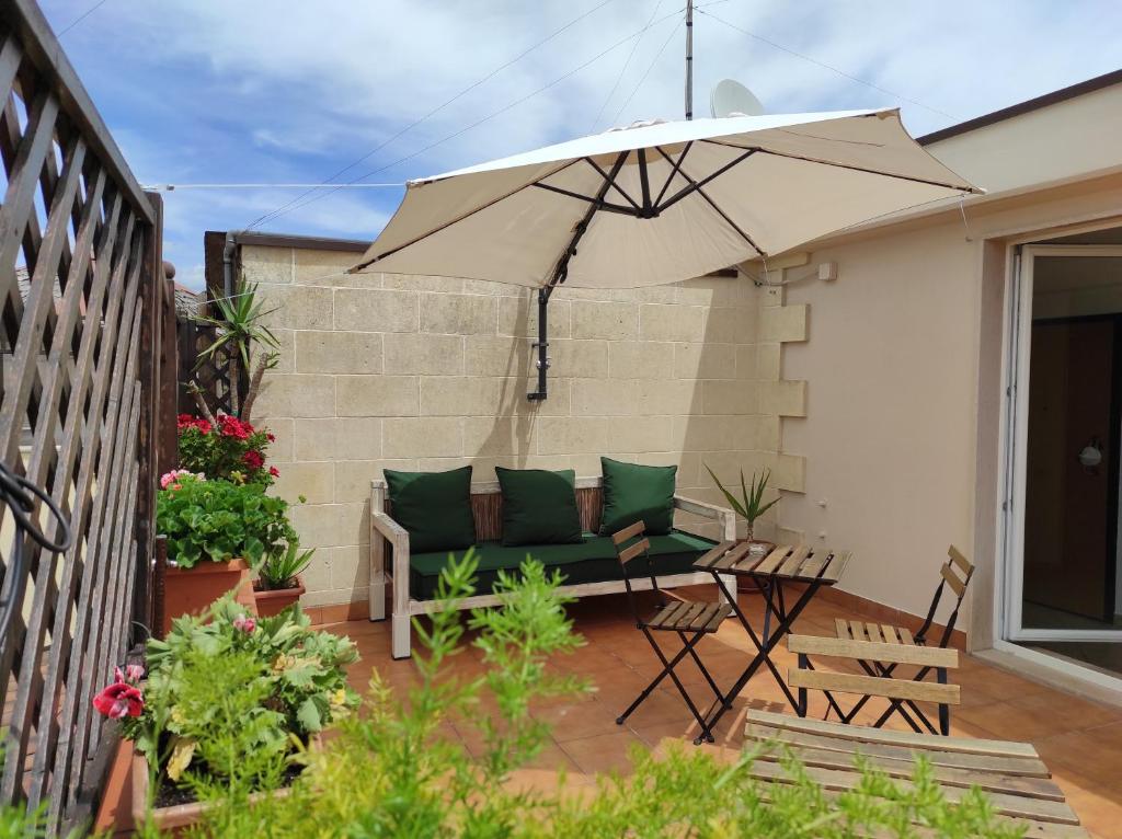 Vonkajšia záhrada v ubytovaní Terrazza Zèfiro Casa vacanze
