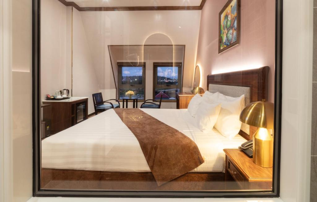 Phòng Deluxe Giường Đôi