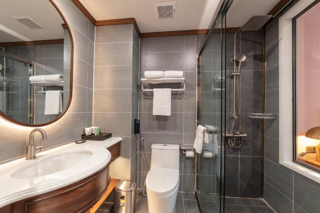 Phòng Deluxe Giường Đôi