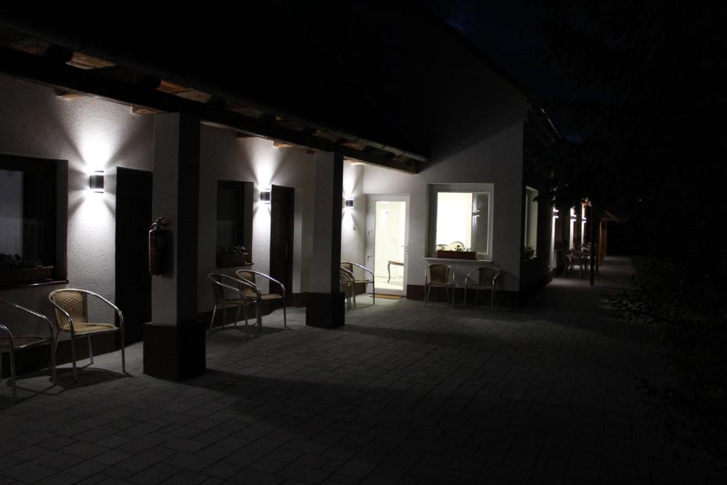 Fotografie z fotogalerie ubytování Czermann Holiday Inn v destinaci Oroszlány