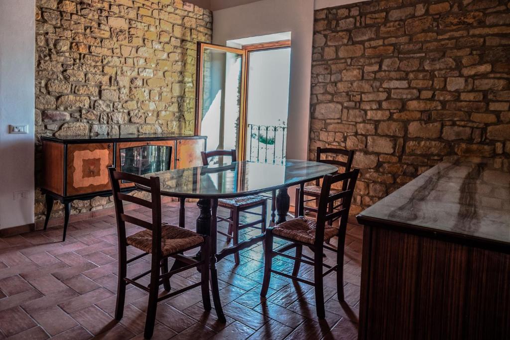 Zdjęcie z galerii obiektu agriturismo borgo del ginepro w mieście Castiglione Messer Raimondo