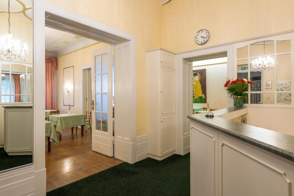 Kuchyň nebo kuchyňský kout v ubytování W22 Hotel am Kurfürstendamm