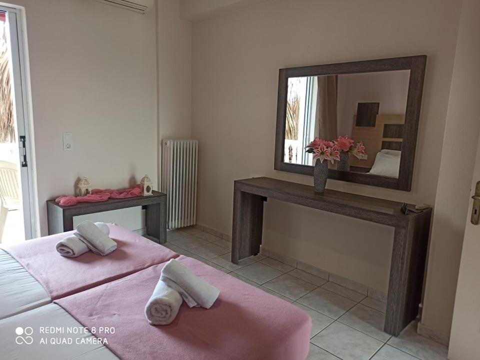 No Name Apartments - 4