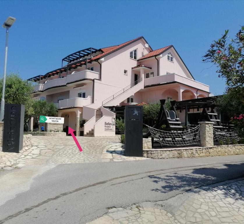 Budova, kde se penzion nachází