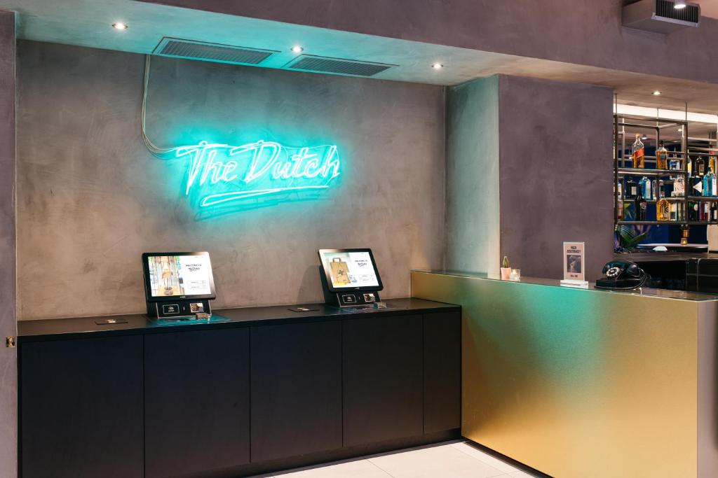 The Dutch Maastricht