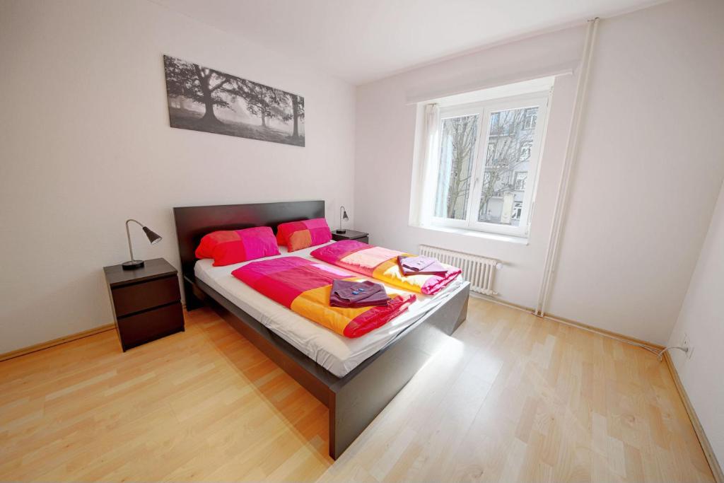 HITrental Stauffacher Apartments - One Bedroom Apartment E