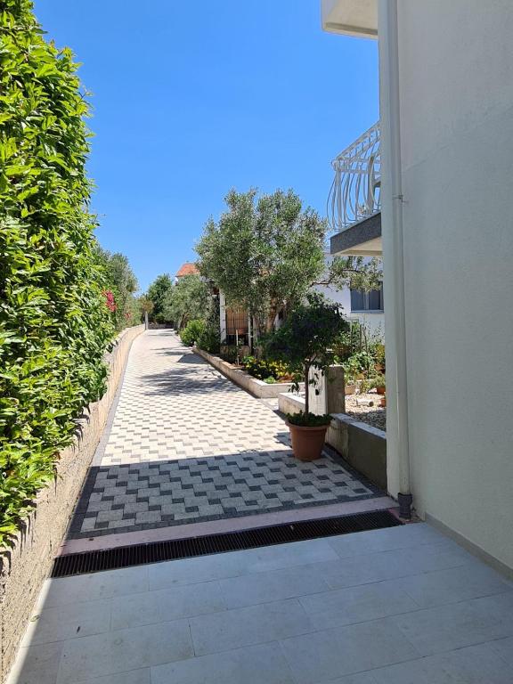 Fotografie z fotogalerie ubytování Apartments Jurić v destinaci Brodarica