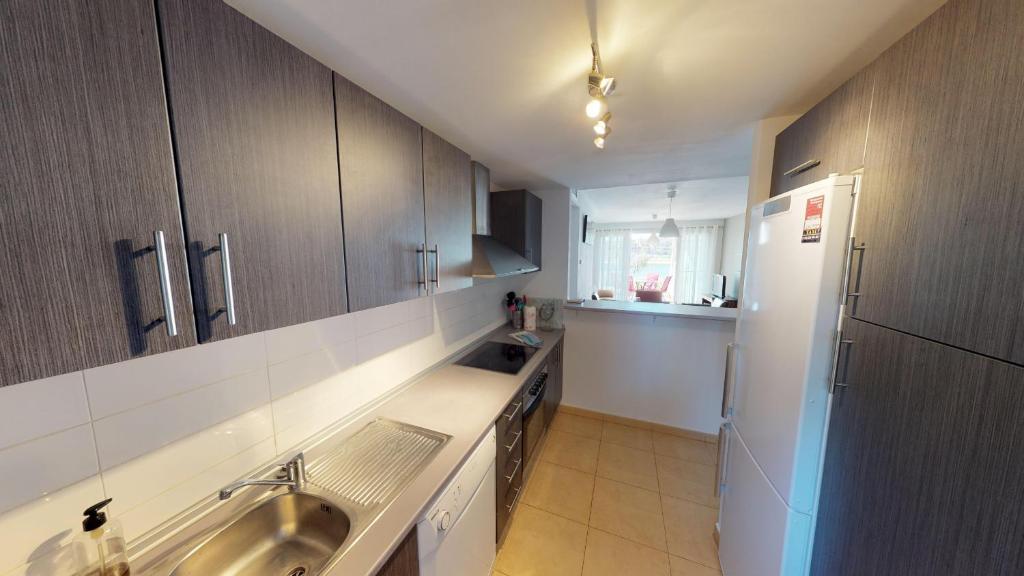 Kuchyň nebo kuchyňský kout v ubytování Gingko 278656 - A Murcia Holiday Rentals Property
