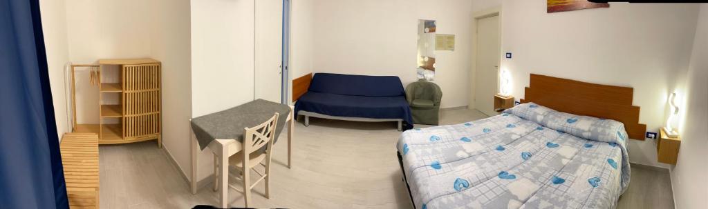 B&B del Corso - GIULIANOVA - Double Room With Private Bathroom