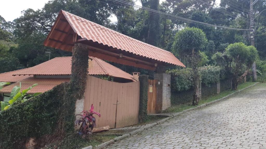  Refugio dos Abrantes Lazer e Infra completos na serra