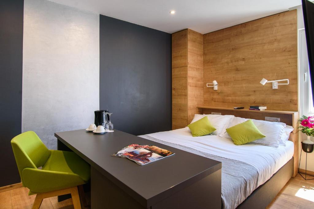 Ora Luxury Rooms - Queen Room With Sea View