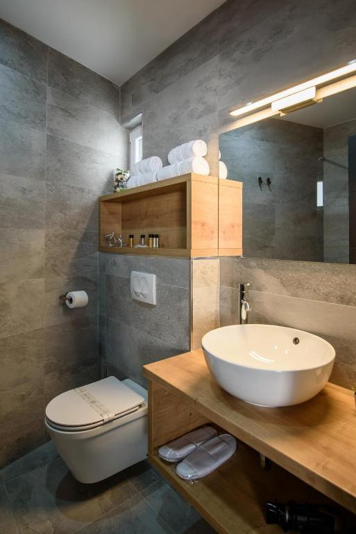 Ora Luxury Rooms - 8