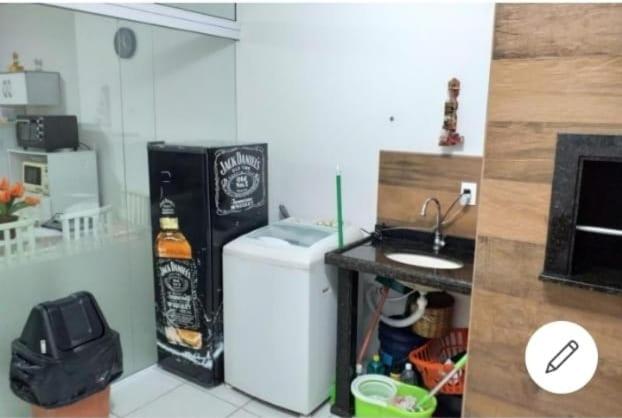  Apartamento no Mar Grosso em Laguna