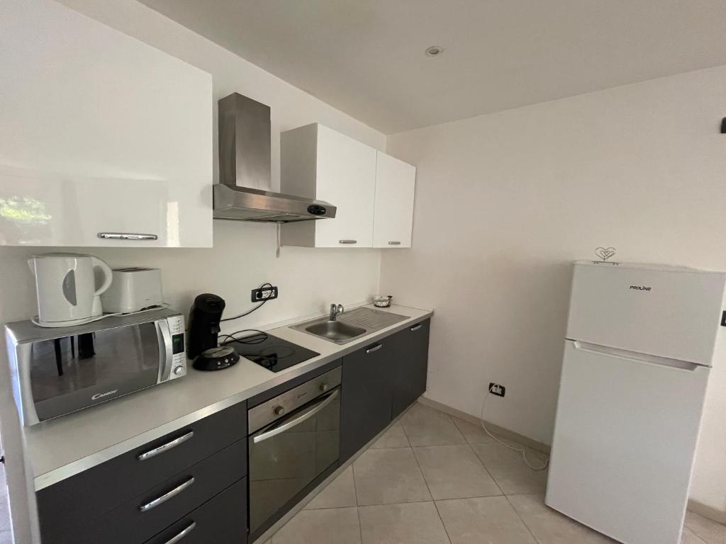 Villa Angelina Garden - Appartement Met 1 Slaapkamer